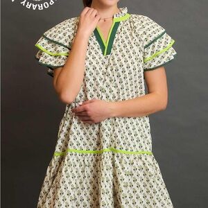 Boutique Green and Cream Patterned Women's Dress XL